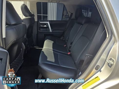 Used 2022 Toyota 4Runner Limited AWD/4WD image 9