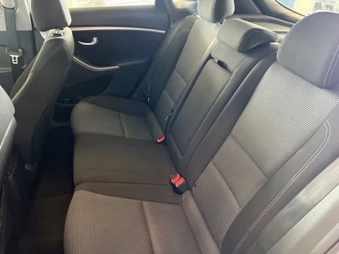 Used 2013 Hyundai Elantra GT FWD image 5