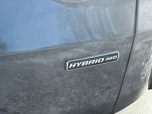 Used 2025 Ford Escape Platinum image 13