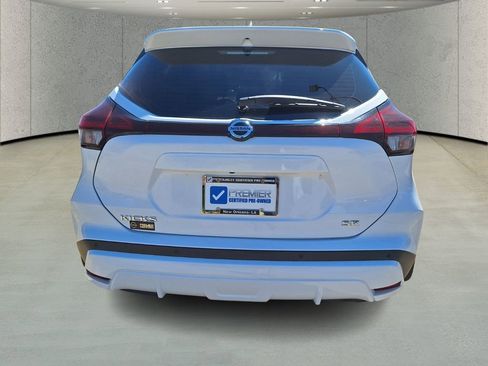 Used 2021 Nissan Kicks SR image 4