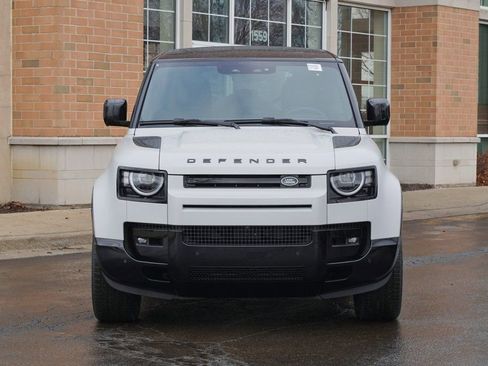 Used 2026 Land Rover Defender 110 X-Dynamic SE AWD/4WD image 4