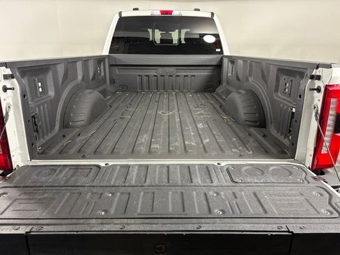 Certified 2025 Ford F450 King Ranch w/ Chrome Package image 32