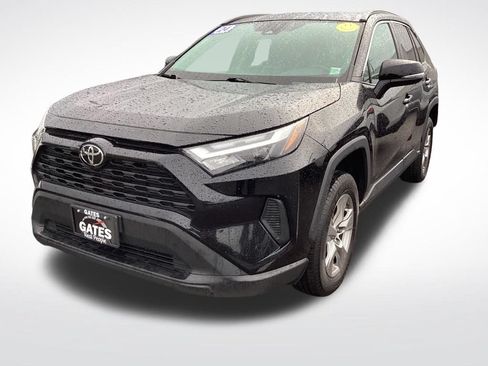 Used 2024 Toyota RAV4 XLE w/ Weather Package AWD/4WD image 5