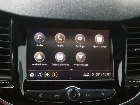 Used 2018 Chevrolet Trax Premier w/ Midnight Edition AWD/4WD image 24