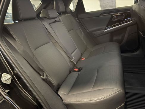 Used 2025 Subaru Solterra AWD/4WD image 33