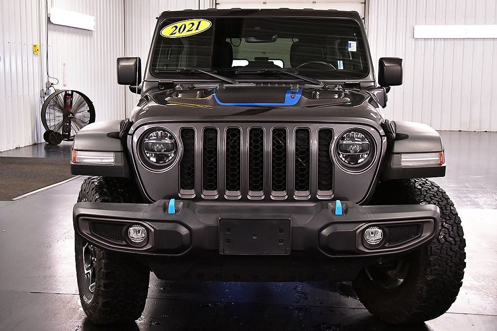 Used 2021 Jeep Wrangler Unlimited Rubicon 4xe w/ Cold Weather Group AWD/4WD image 2