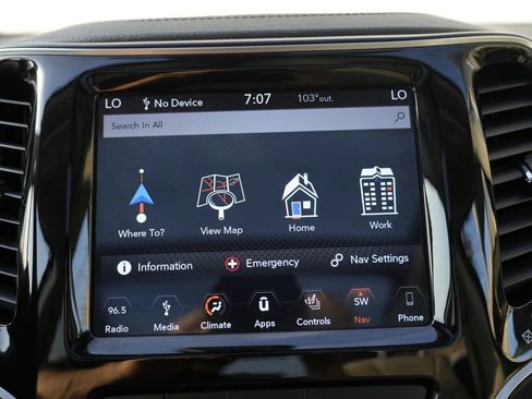 Used 2019 Jeep Cherokee Limited AWD/4WD image 60
