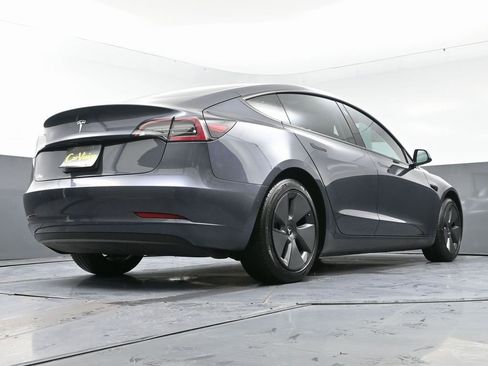 Used 2021 Tesla Model 3 Long Range image 58