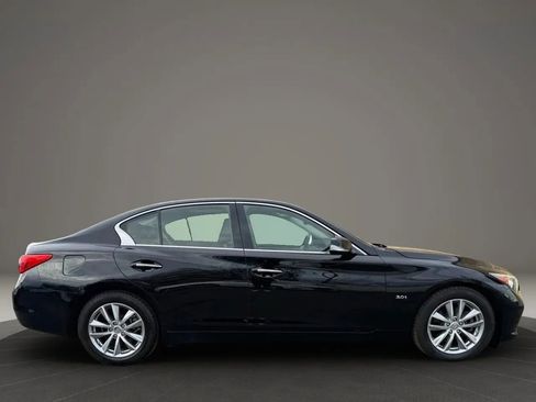 Used 2017 INFINITI Q50 3.0t Premium w/ 3.0T Premium Plus Package image 4