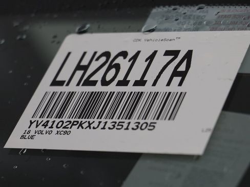 Used 2018 Volvo XC90 T5 Momentum w/ Convenience Package image 25