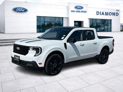 New 2026 Ford Maverick Lariat w/ Black Appearance Package