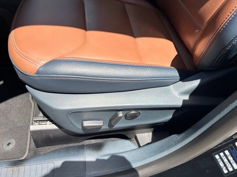 Used 2023 Ford Maverick Lariat w/ Lariat Luxury Package AWD/4WD image 28