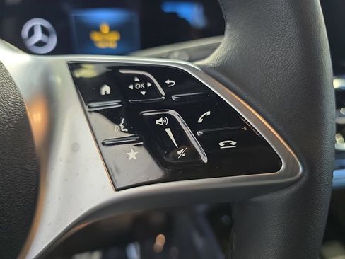 Certified 2026 Mercedes-Benz GLB 250 image 22
