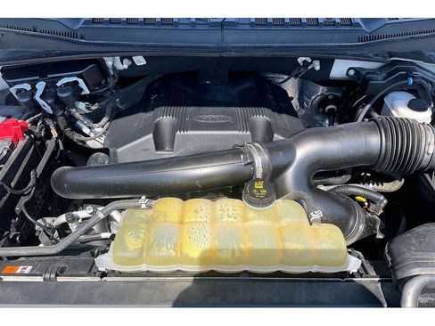 Used 2020 Ford F150 XLT w/ Equipment Group 302A Luxury AWD/4WD image 11