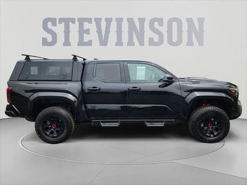 Certified 2025 Toyota Tacoma TRD Pro AWD/4WD image 6