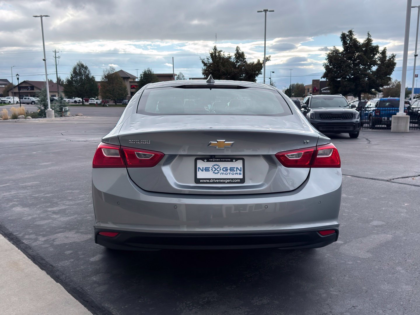 Used 2024 Chevrolet Malibu LT FWD image 30