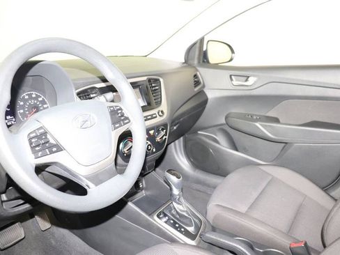 Used 2020 Hyundai Accent SEL image 13