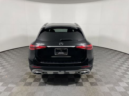 Certified 2023 Mercedes-Benz GLC 300 4MATIC image 4