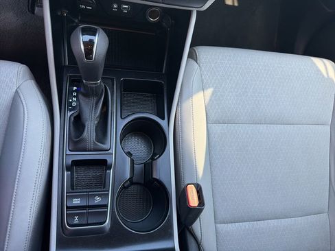 Used 2017 Hyundai Tucson SE image 19