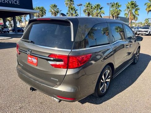 Used 2023 Honda Odyssey Touring image 8