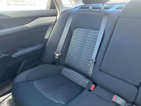 Used 2025 Kia K5 LXS image 38