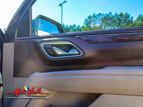 Used 2022 Chevrolet Tahoe LT image 15