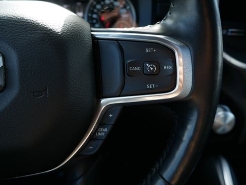 Used 2020 RAM 1500 Laramie image 22