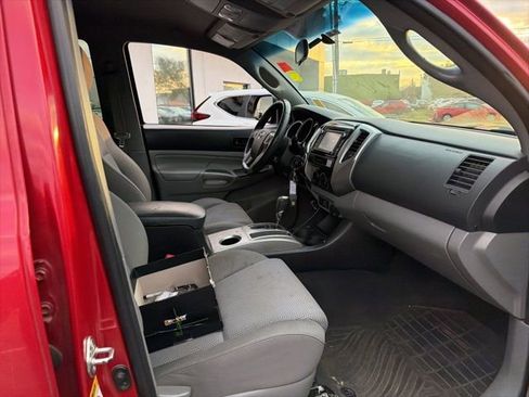 Used 2015 Toyota Tacoma 4x4 Double Cab w/ TRD Off-Road Package image 14