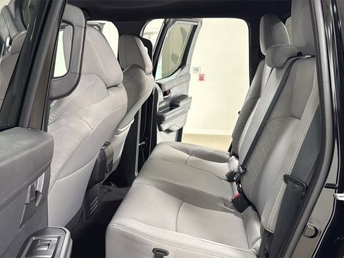 Certified 2025 Toyota Tacoma SR5 image 15