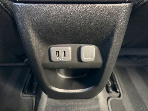 Used 2021 Chevrolet Colorado LT w/ LT Convenience Package AWD/4WD image 29