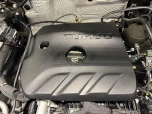 Used 2025 Buick Encore GX Sport Touring w/ Advanced Technology Package image 25