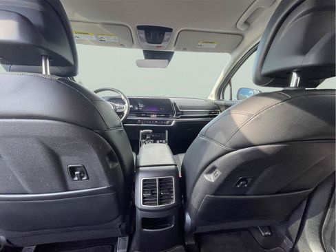 Used 2023 Kia Sportage EX AWD/4WD image 15