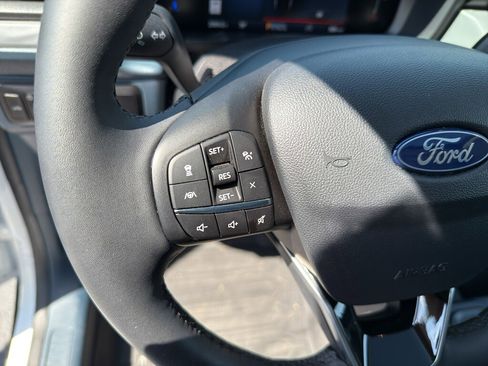 New 2025 Ford Maverick Lariat w/ Black Appearance Package image 18