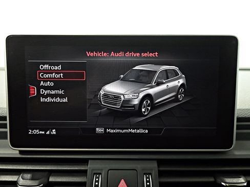 Used 2020 Audi Q5 2.0T Premium Plus w/ Premium Plus Package AWD/4WD image 13