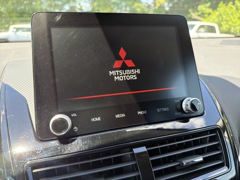 Used 2025 Mitsubishi Eclipse Cross LE AWD/4WD image 19