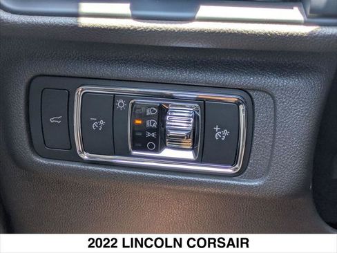 Certified 2022 Lincoln Corsair FWD w/ Equipment Group 101A image 11