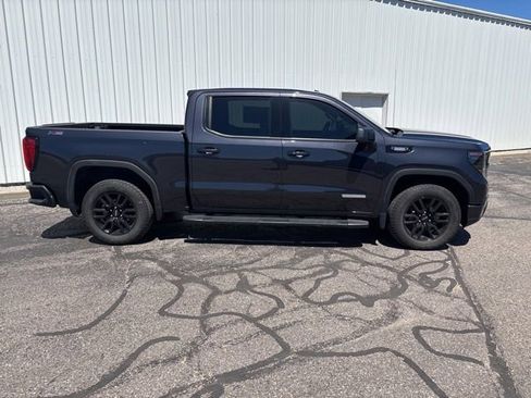 Used 2024 GMC Sierra 1500 Elevation w/ Preferred Package AWD/4WD image 3