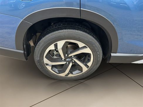 Used 2023 Subaru Forester Touring AWD/4WD image 18