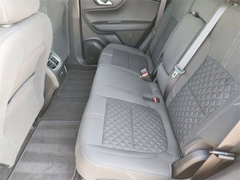 Used 2020 Chevrolet Blazer LT image 30