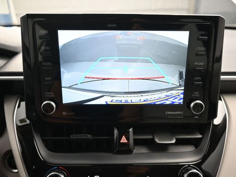 Used 2022 Toyota Corolla Cross LE image 13