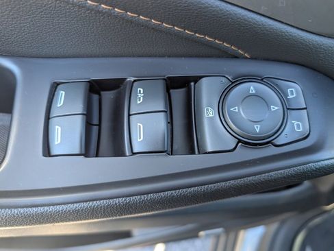 Certified 2020 Chevrolet Traverse RS w/ LPO, Floor Liner Package image 11