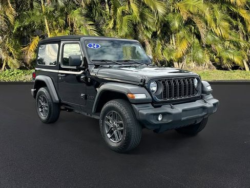 Used 2024 Jeep Wrangler Sport AWD/4WD image 2