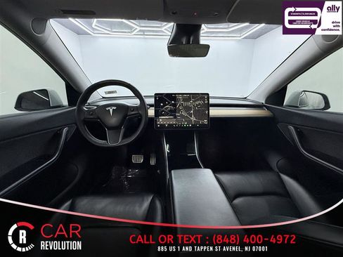 Used 2020 Tesla Model Y Performance image 8