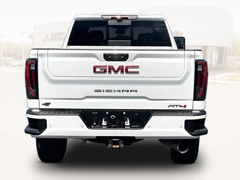 Used 2026 GMC Sierra 2500 AT4 w/ AT4 Premium Plus Package AWD/4WD image 5