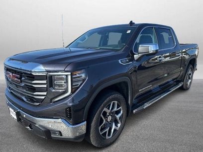 Used 2024 GMC Sierra 1500 SLT w/ SLT Premium Plus Package