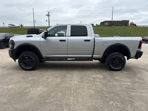 New 2026 RAM 2500 Tradesman AWD/4WD image 11
