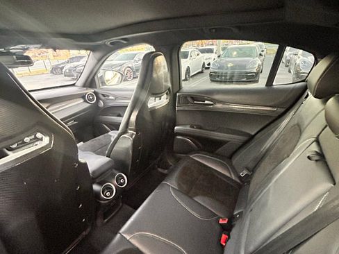 Used 2022 Alfa Romeo Stelvio Quadrifoglio w/ Active Assist Plus Package image 7