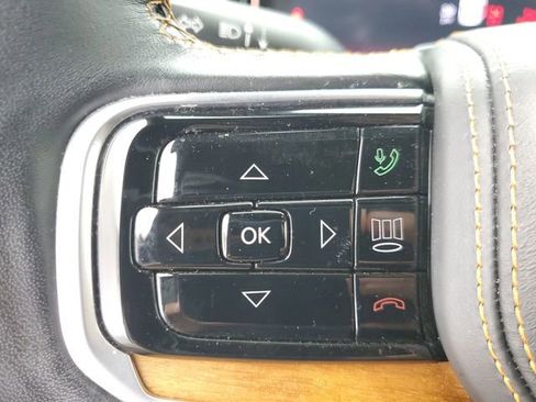 Used 2024 Jeep Grand Wagoneer L Series III image 22