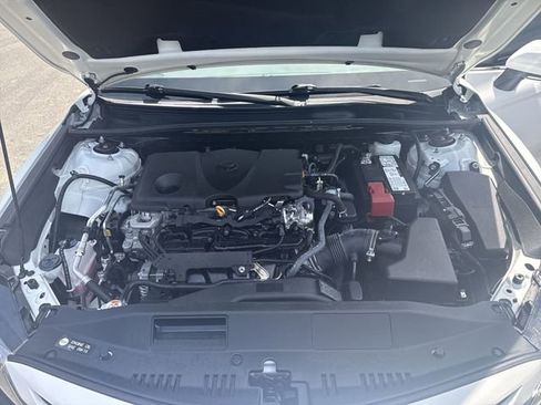 Used 2023 Toyota Camry SE w/ Cold Weather Package FWD image 25