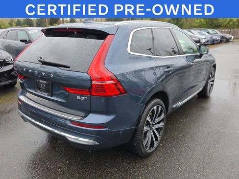 Used 2023 Volvo XC60 B5 Ultimate w/ Climate Package AWD/4WD image 2